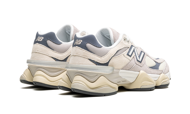 New Balance 9060 Pilz