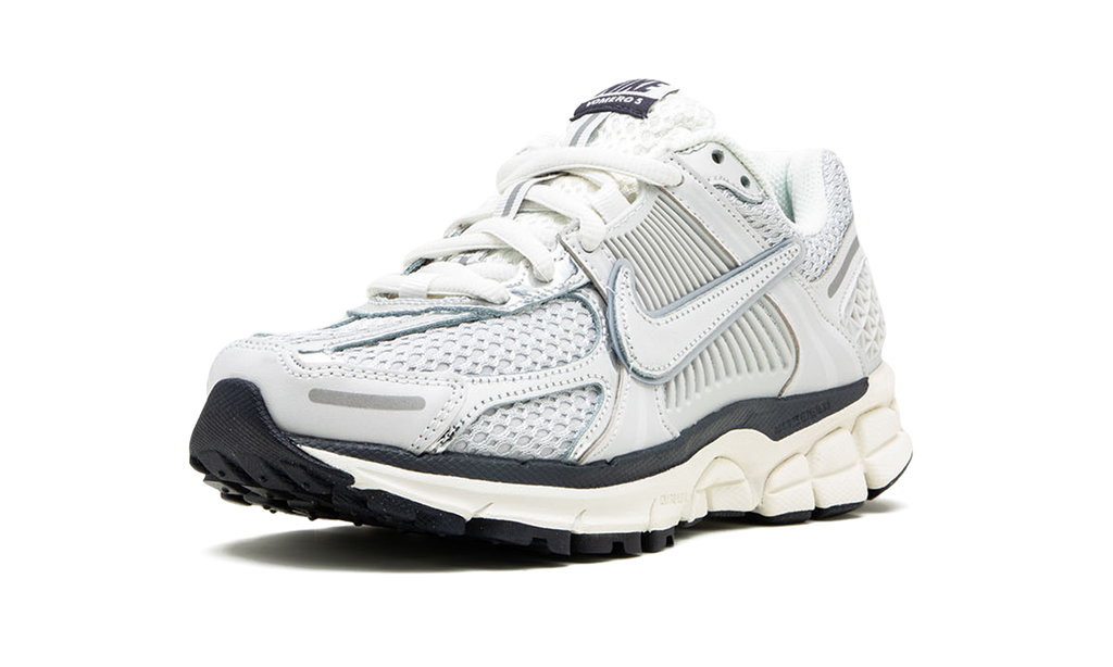 Nike Zoom Vomero 5 Photon Dust Metallic Silber