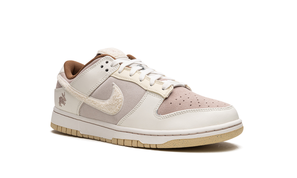Nike Dunk Low Retro PRM Jahr des Kaninchens Fossil Stone (2023) 