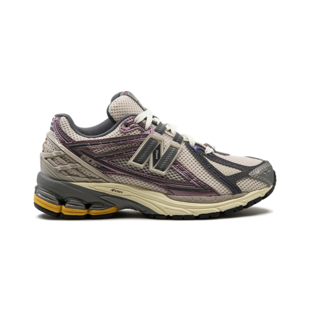 New Balance 1906R "LAKRITZE"