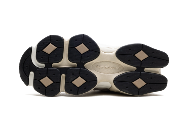 New Balance 9060 Haferflocken