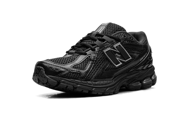 New Balance 1906R "Schwarz Metallic"