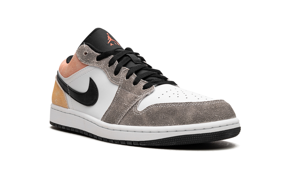 Jordan 1 Low SE Flight Club 
