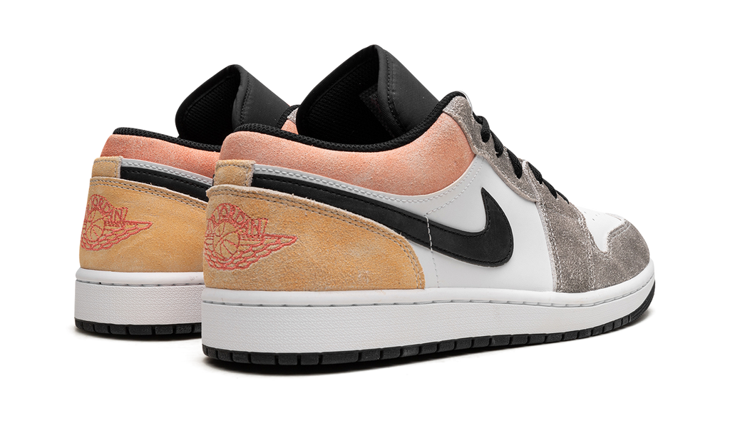 Jordan 1 Low SE Flight Club 
