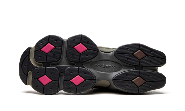 New Balance 9060 Burgunderrosa