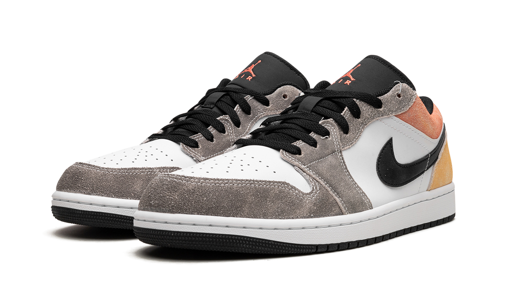 Jordan 1 Low SE Flight Club 
