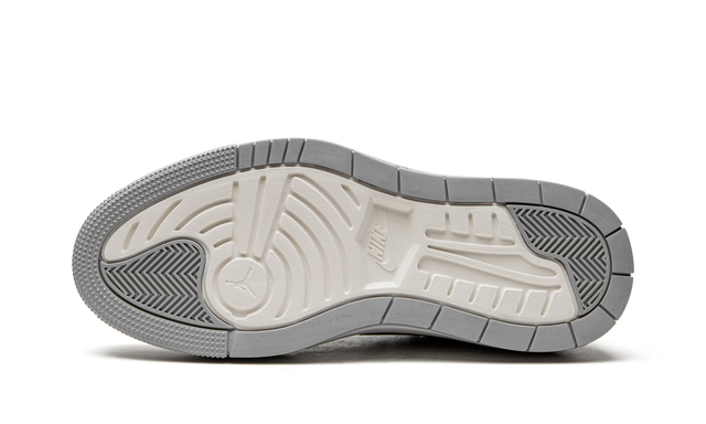 Jordan 1 Elevate Low Wolf Grau 