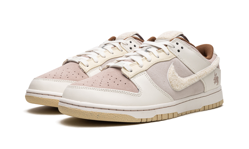 Nike Dunk Low Retro PRM Jahr des Kaninchens Fossil Stone (2023) 