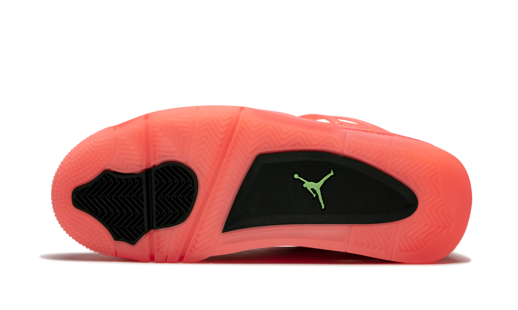 Jordan 4 Retro Hot Punch 
