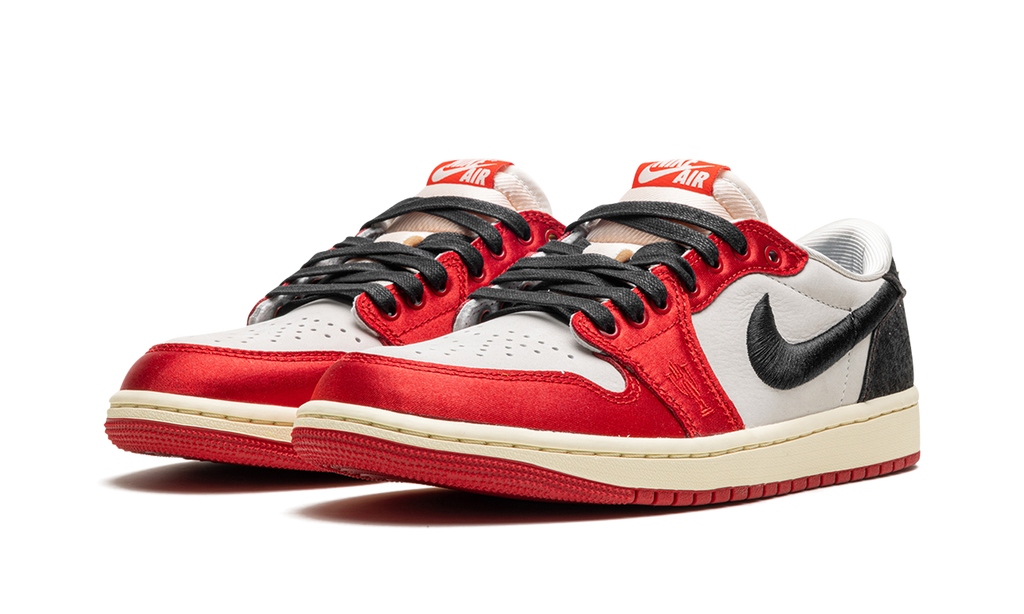 Jordan 1 Retro Low Trophäenraum 