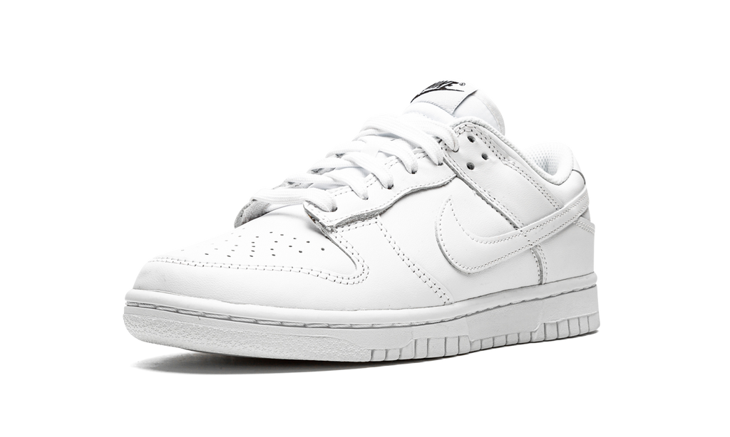Nike Dunk Low Triple Weiß 