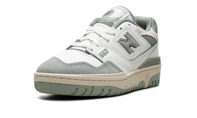 New Balance 550 Seeschaumgrün