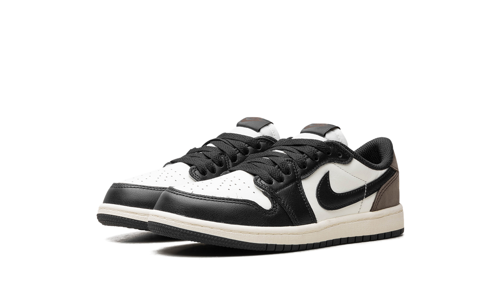 Jordan 1 Retro Low Mokka