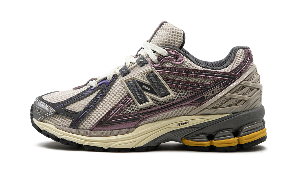 New Balance 1906R "LAKRITZE"
