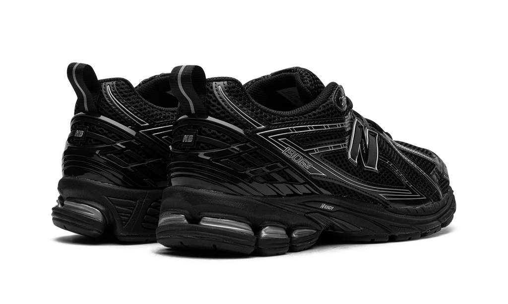 New Balance 1906R "Schwarz/Silber