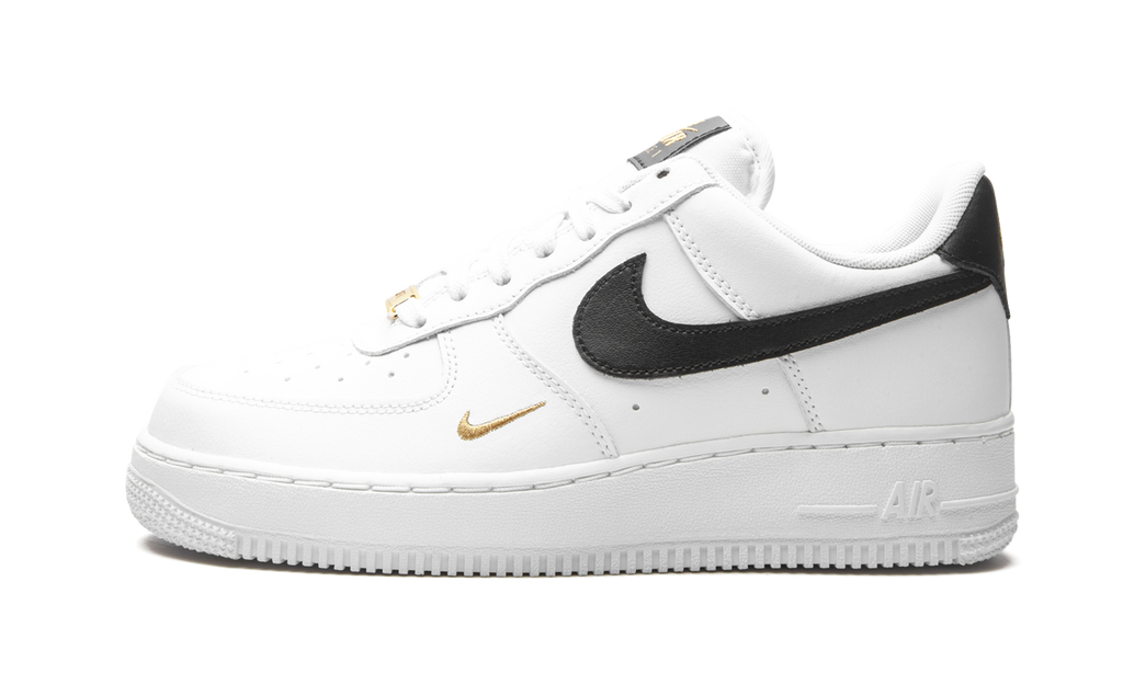 Nike Air Force 1 Essential Weiß Schwarz Gold