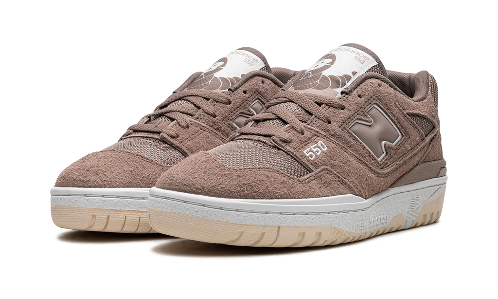 New Balance 550 Pilz