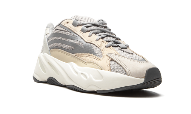 Adidas Yeezy Boost 700 V2 Creme 