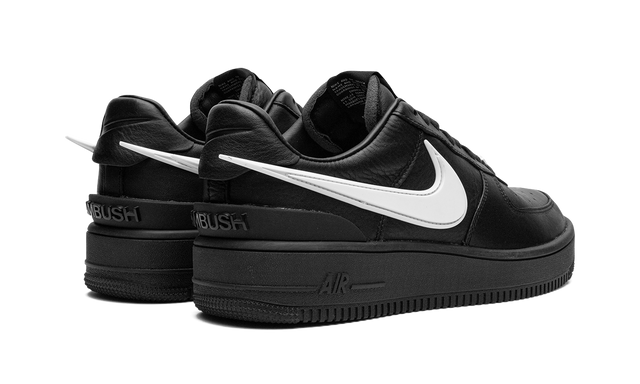 Ambush x Nike Air Force 1 Low Schwarz