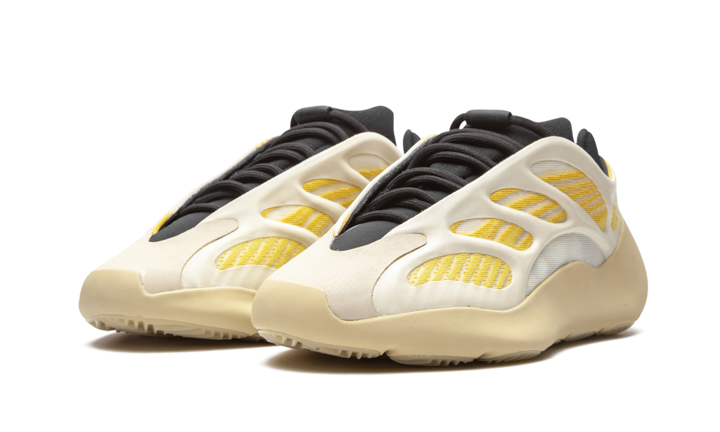 Adidas Yeezy Boost 700 V3 Saflor 