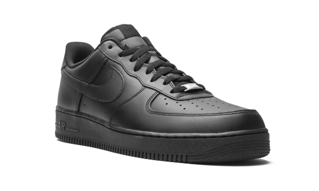 Nike Air Force 1 Schwarz 