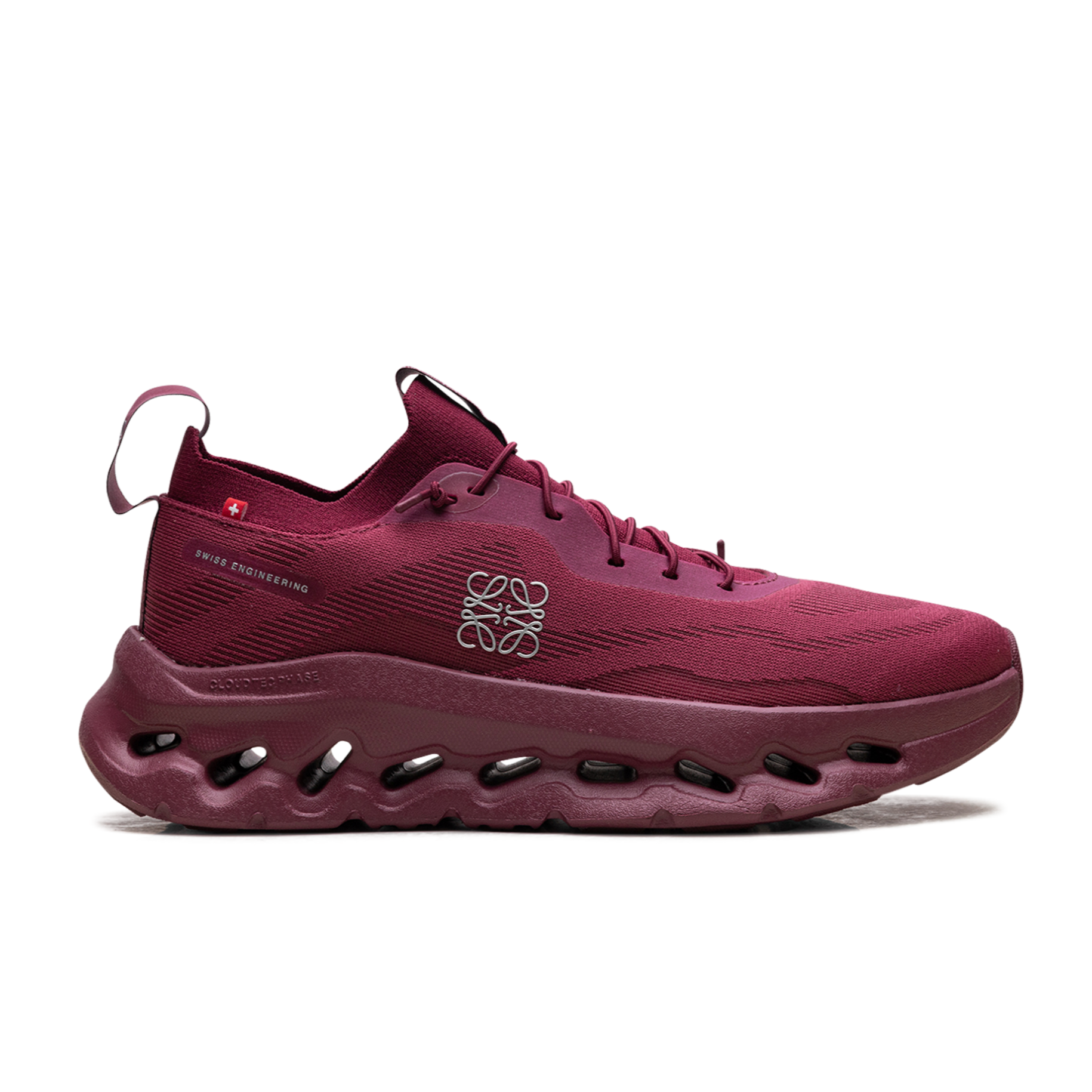 Em Running Cloudtilt Beet Red