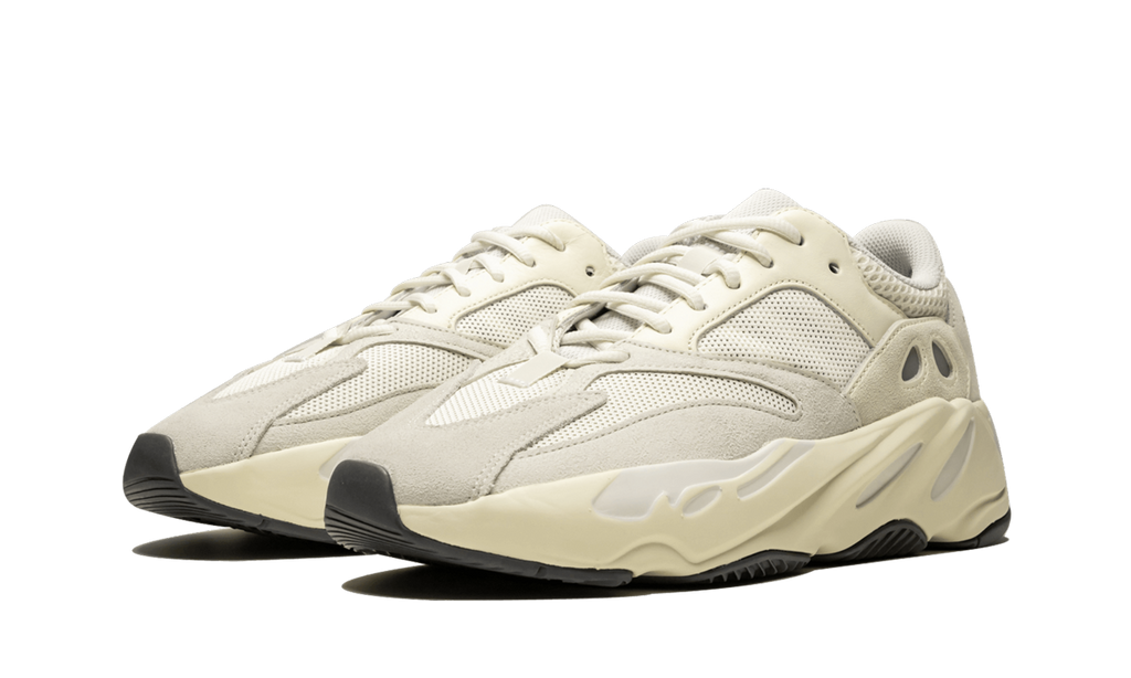 Adidas Yeezy Boost 700 Analog 