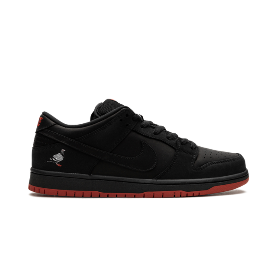 Nike SB Dunk Low Schwarze Taube