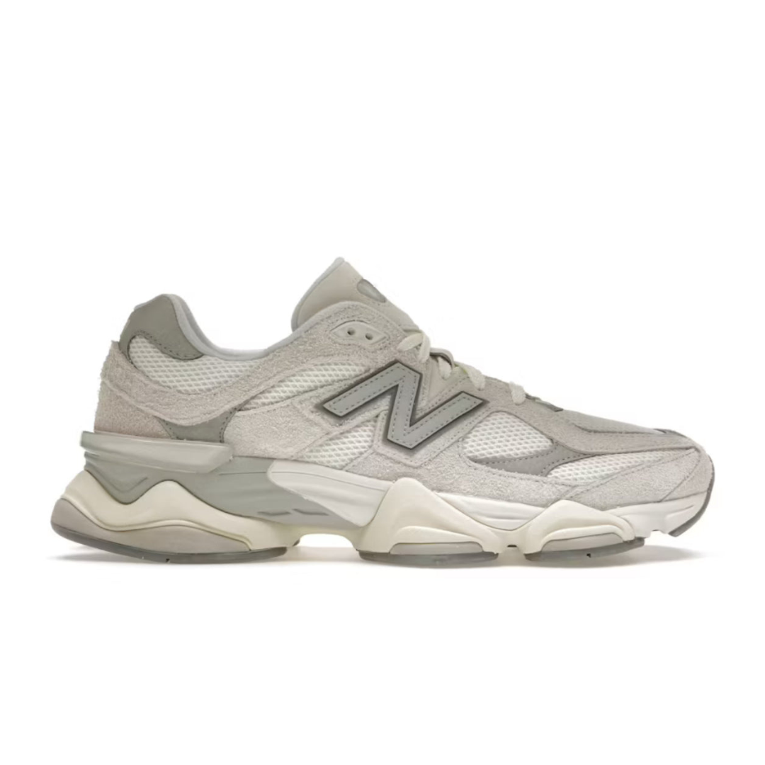 New Balance 9060 Wildlederpaket Meersalz