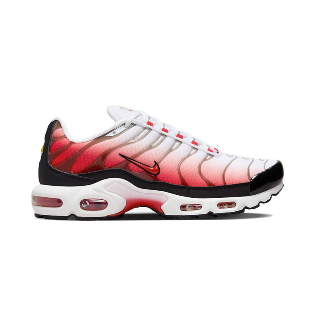 Designsemnome_18_6678e606-052a-4cec-a9bd-c2821509151b.png