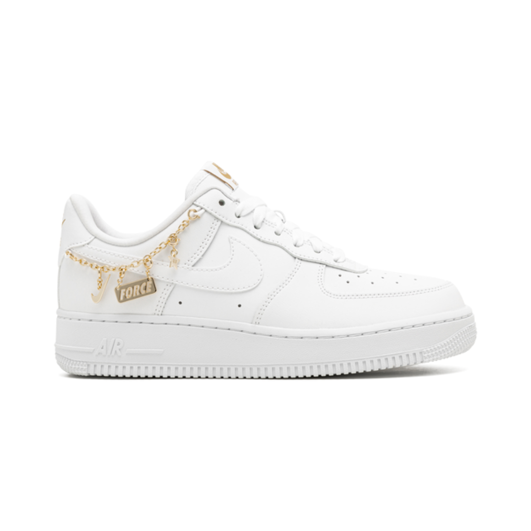 Nike Air Force 1 Low LX Weißer Anhänger
