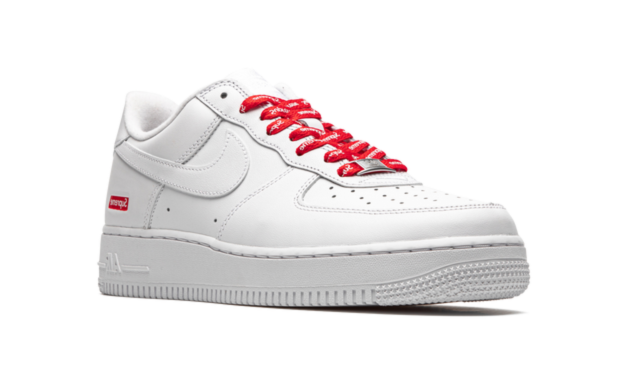 Nike Air Force 1 Low Supreme Weiß