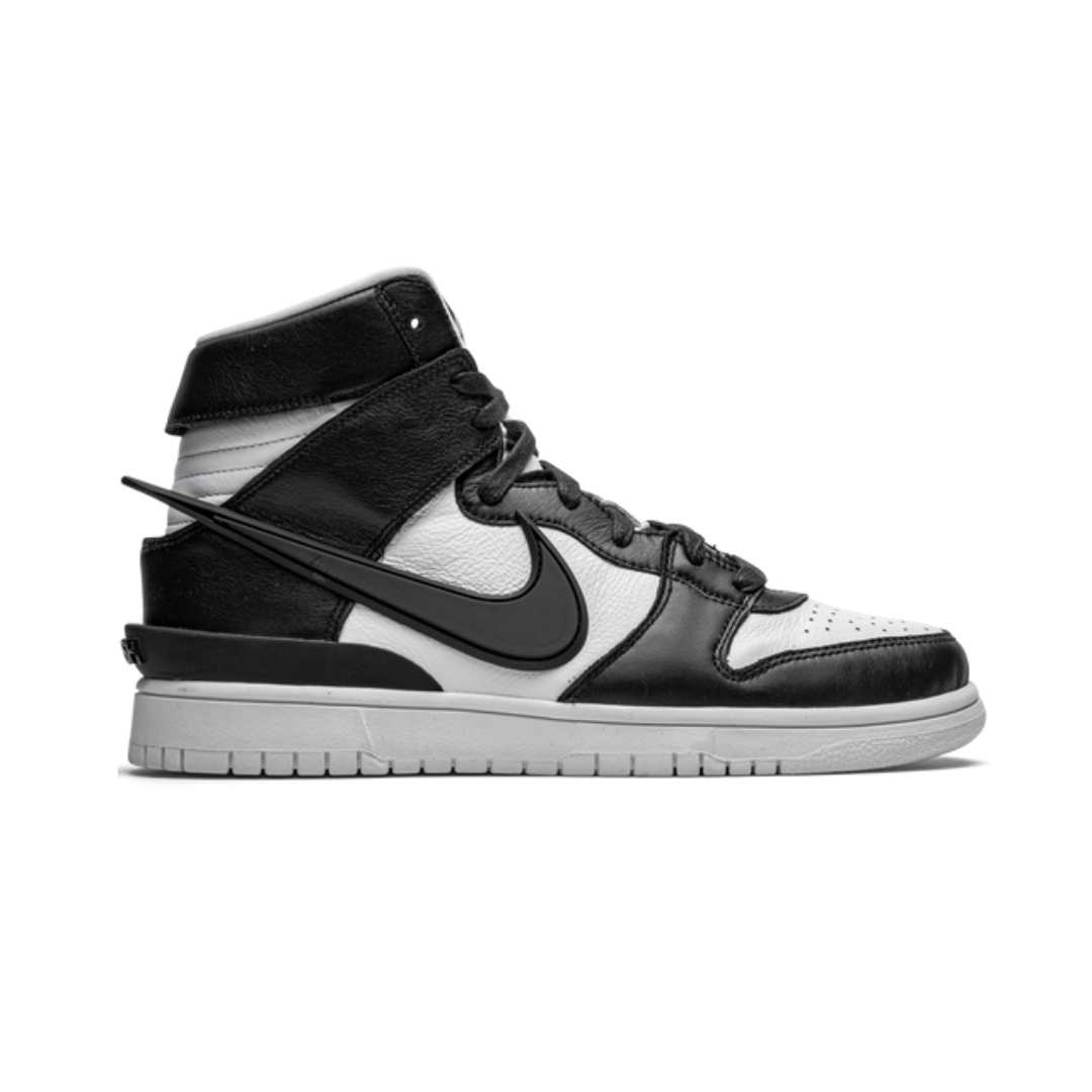 Nike Dunk High Ambush Schwarz Weiß