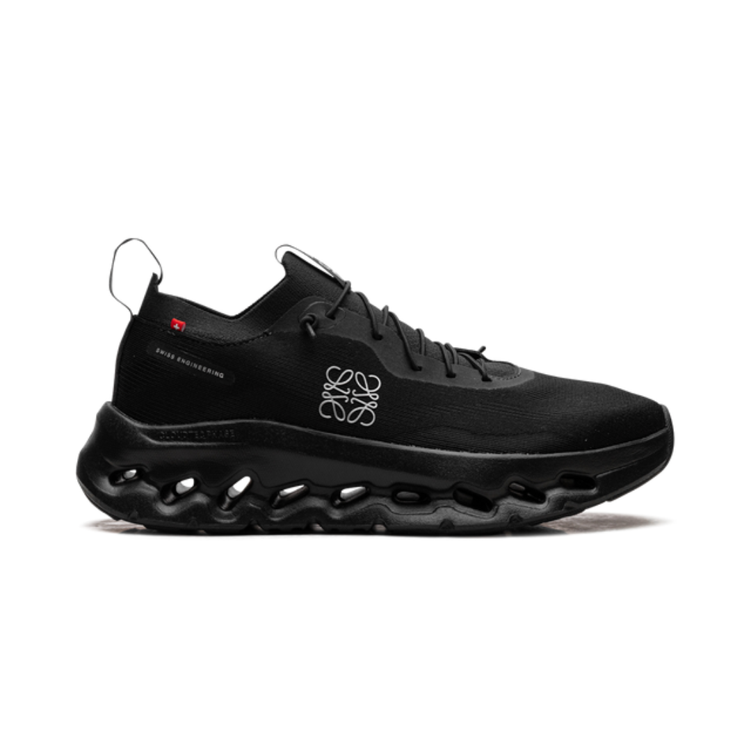On Running Cloudtilt Loewe All Black