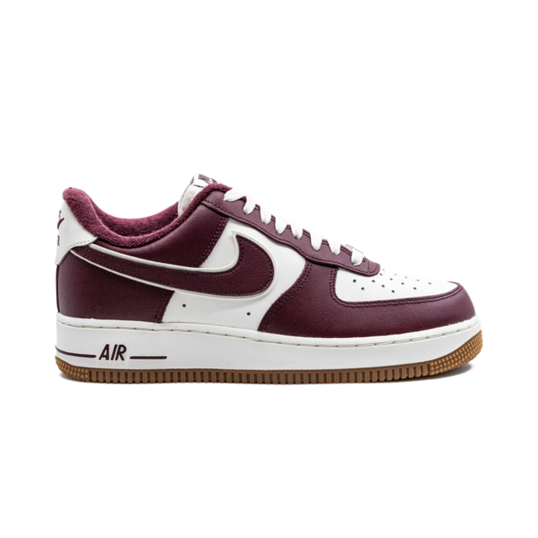 Nike Air Force 1 Low College Pack Nachtkastanienbraun
