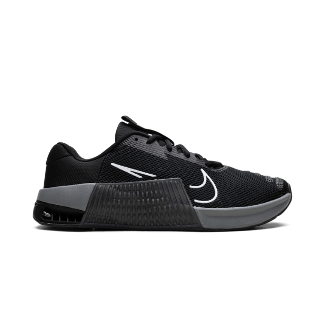 Designsemnome_801a4e97-87ee-405f-a577-cc5f54d787c2.png