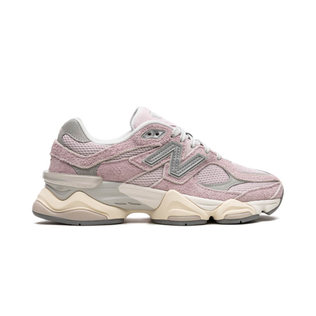 Designsemnome_b92d285c-63eb-4c18-9193-f5ae7ffe3069.png