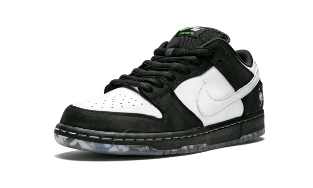 Nike SB Dunk Low Staple Panda Pigeon 