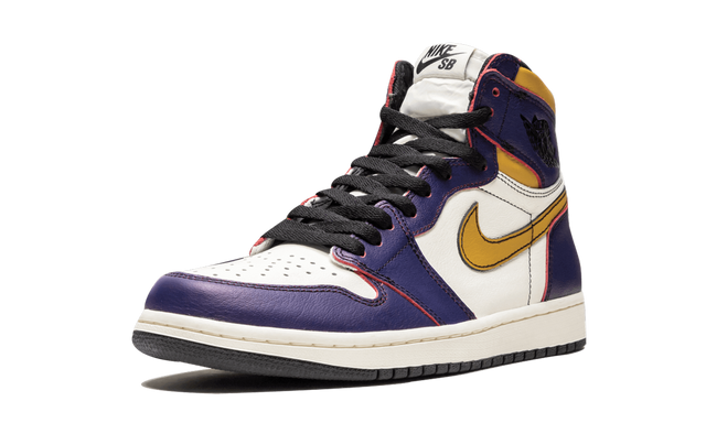 Jordan 1 Retro High OG Defiant SB LA nach Chicago