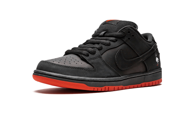 Nike SB Dunk Low Schwarze Taube