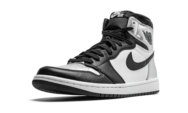 Jordan 1 Retro High Silberzehe