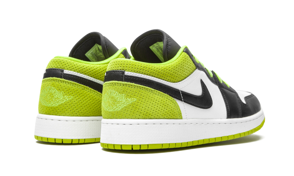 Jordan 1 Low Black Cyber 