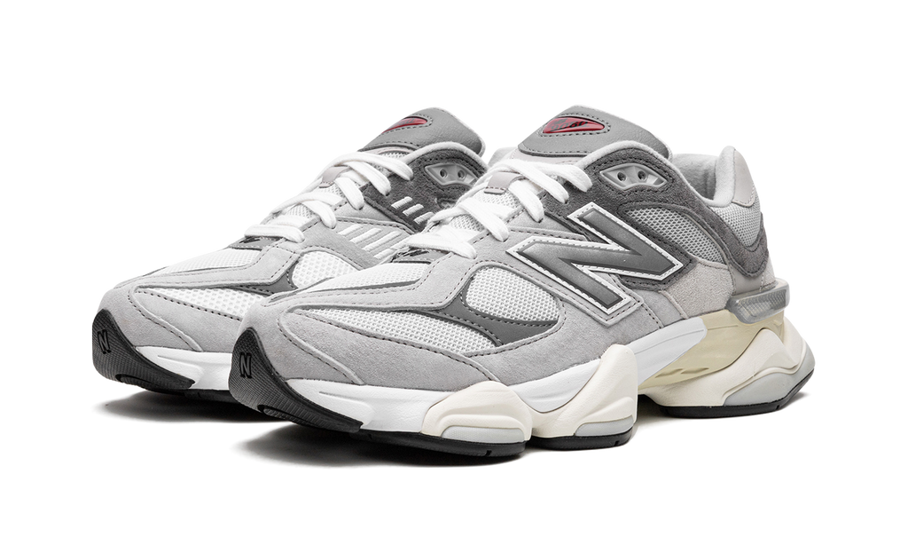 New Balance 9060 Grau