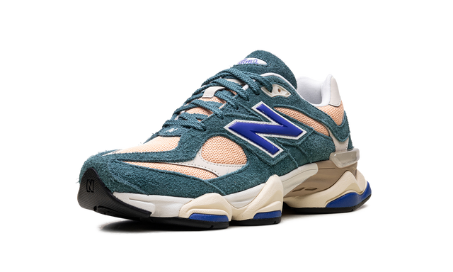 New Balance 9060 New Spruce Lila