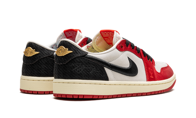 Jordan 1 Retro Low Trophäenraum 