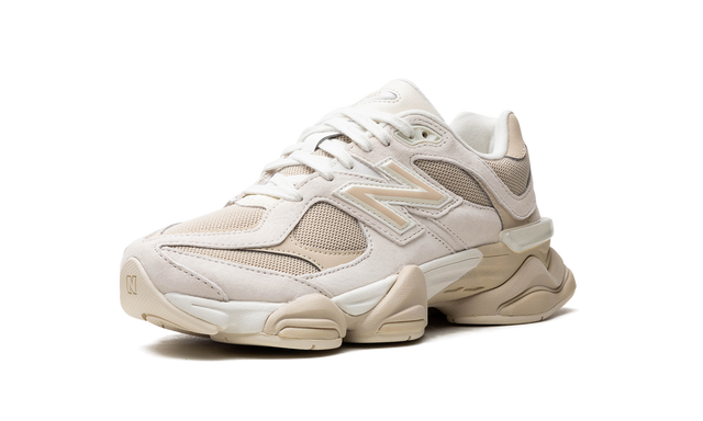 New Balance 9060 Beige Weiß
