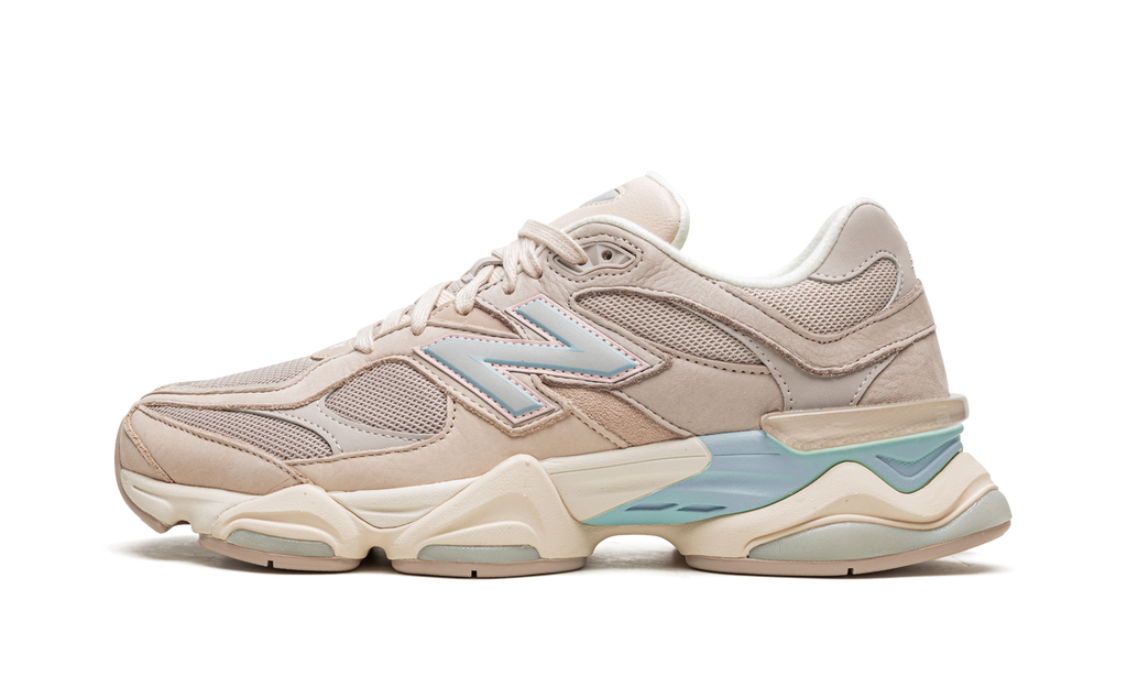 New Balance 9060 Elfenbein