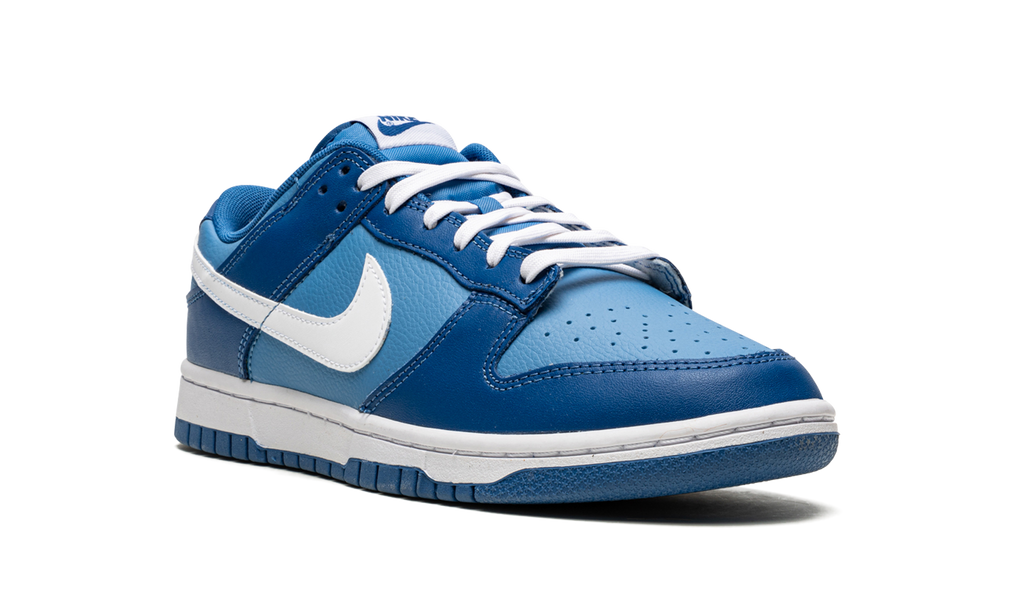 Nike Dunk Low Dark Marina Blau 