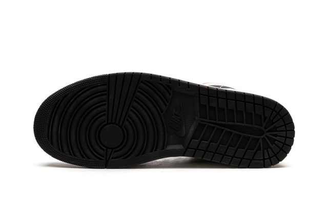 Jordan 1 Low SE Flight Club 