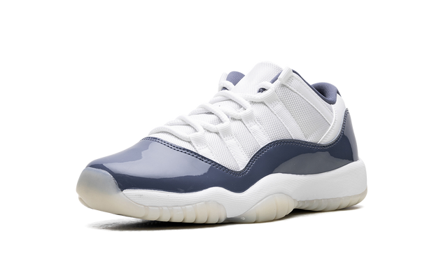 Air Jordan 11 Retro Low GS Diffused Blau
